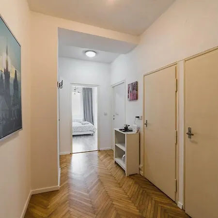 Dlouha Hemingway Apartment Prague