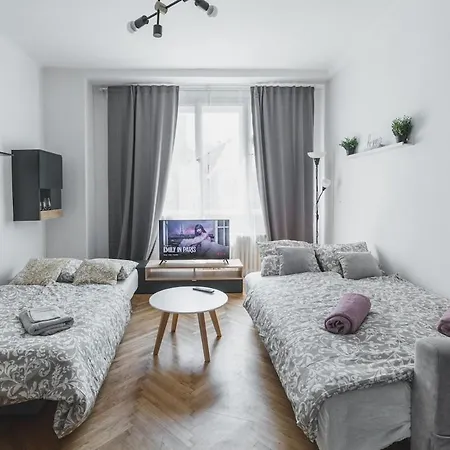 Dlouha Hemingway Apartament *